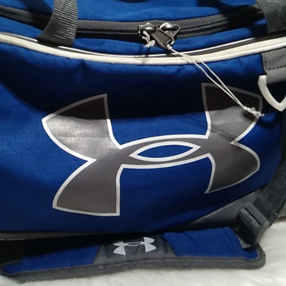 (#1) Under Armour Duffle Carry On Etc Large Bag Adjustable Strap/Handles